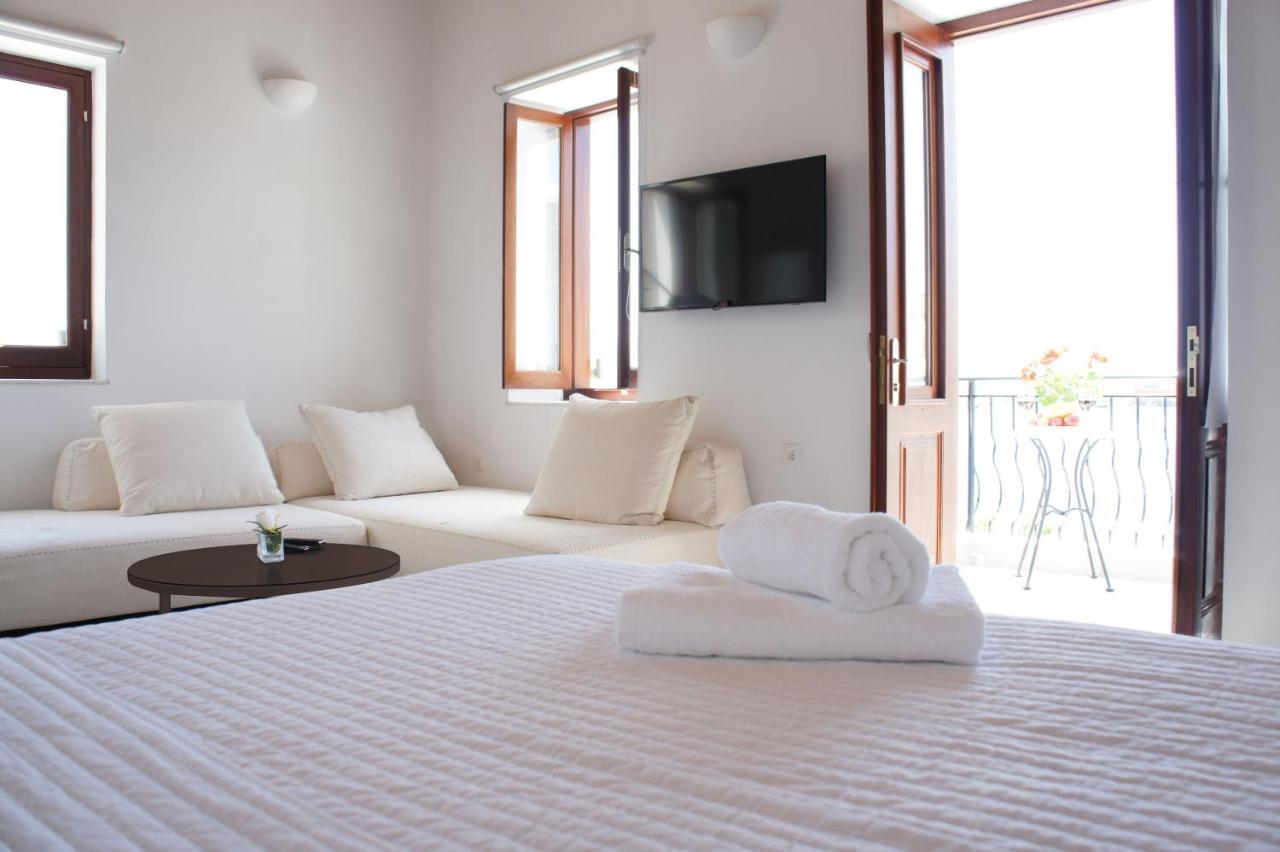 Aegean View Villas Chalki Town Extérieur photo