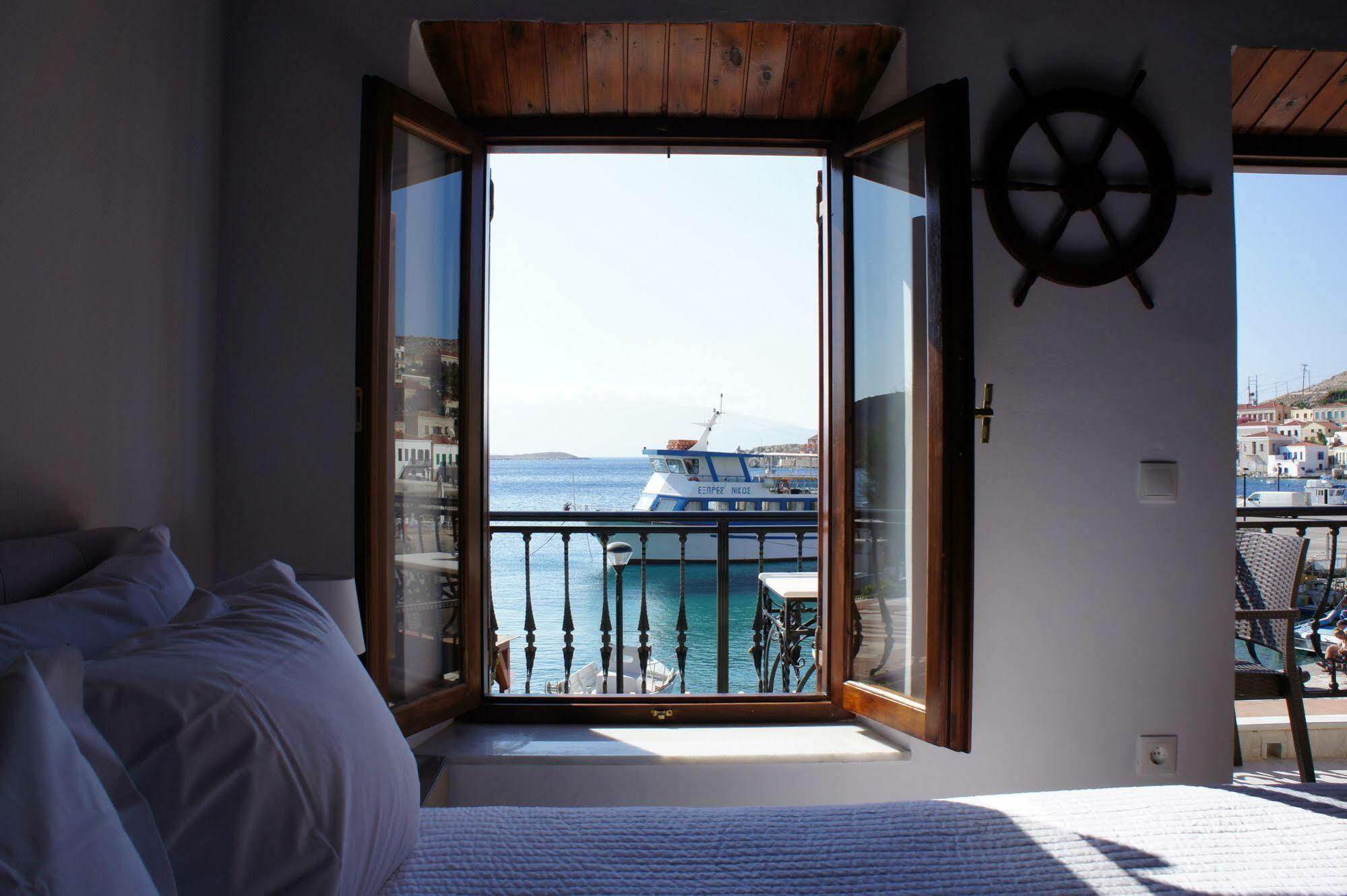 Aegean View Villas Chalki Town Extérieur photo